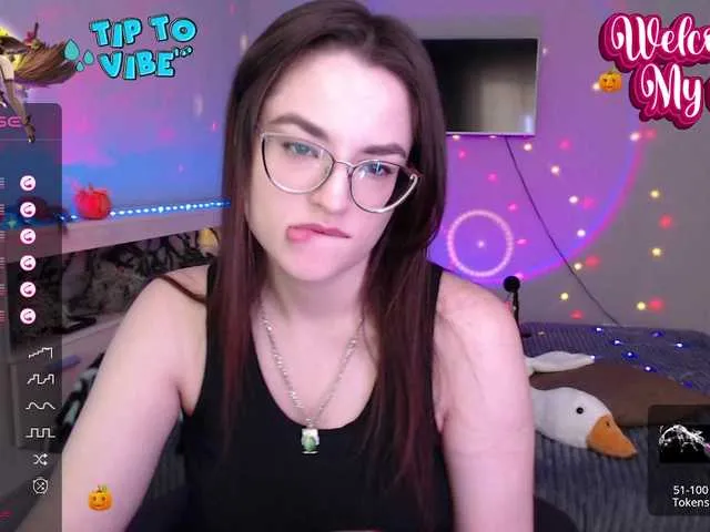 Live sex webcam photo for Camilla-One #276592133