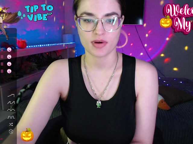 Live sex webcam photo for Camilla-One #276593353