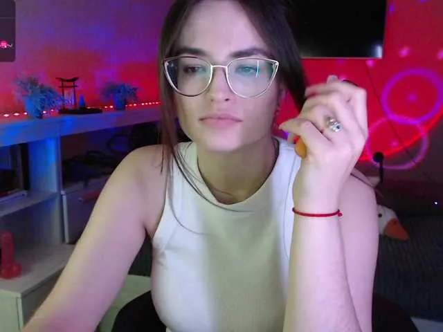 Live sex webcam photo for Camilla-One #276683350