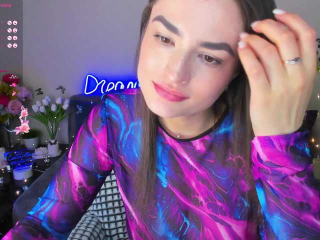 Live sex webcam photo for Camilla-One #291096503