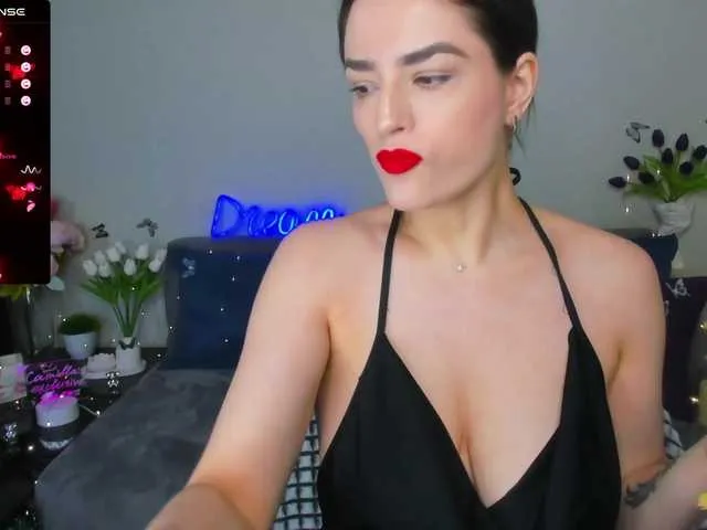 Live sex webcam photo for Camilla-One #291352214