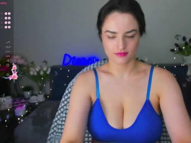 Live sex webcam photo for Camilla-One #291430942