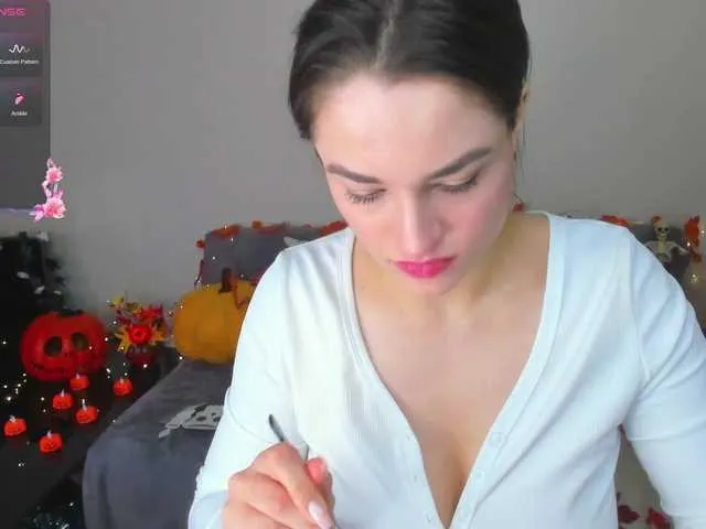 Live sex webcam photo for Camilla-One #292154089