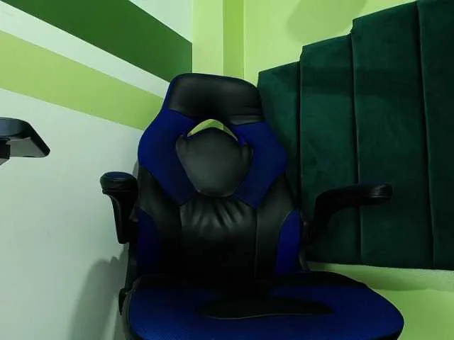 Live sex webcam photo for Camilo-Arangoo #276249607