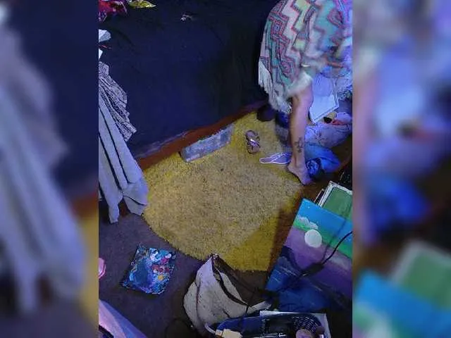 Live sex webcam photo for CammyQ #276324387