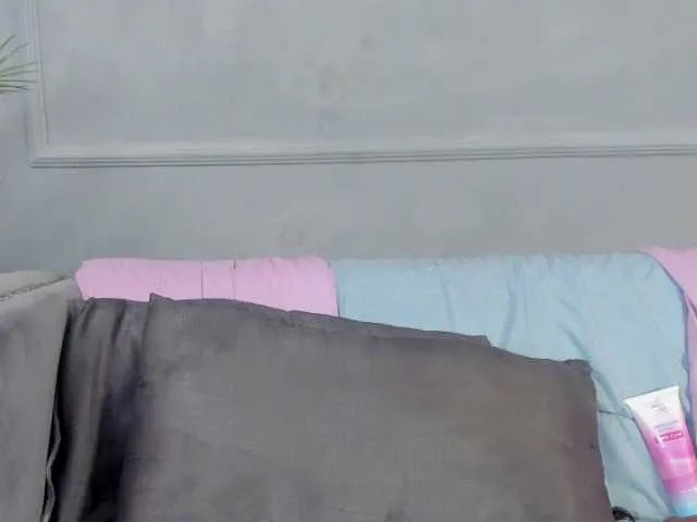 Live sex webcam photo for Candaceowens #290975832