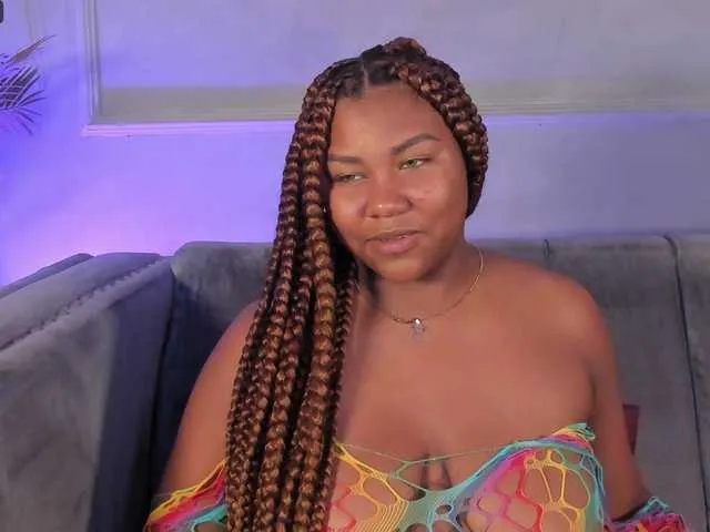 Live sex webcam photo for Candaceowens #291444882