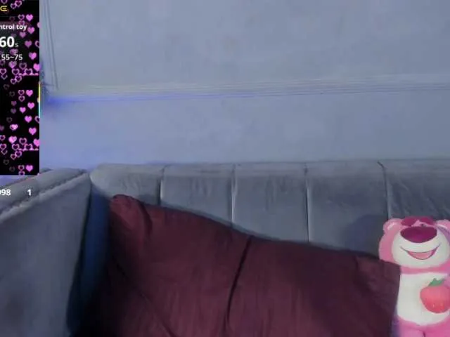 Live sex webcam photo for Candaceowens #291673993