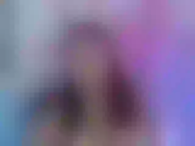 Live sex webcam photo for Candaceowens #292072435
