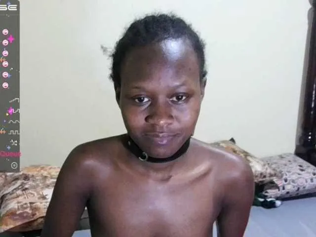 Live sex webcam photo for CandiceLoving #272784392