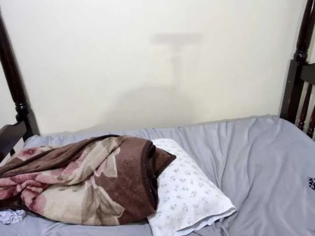 Live sex webcam photo for CandiceLoving #273596339