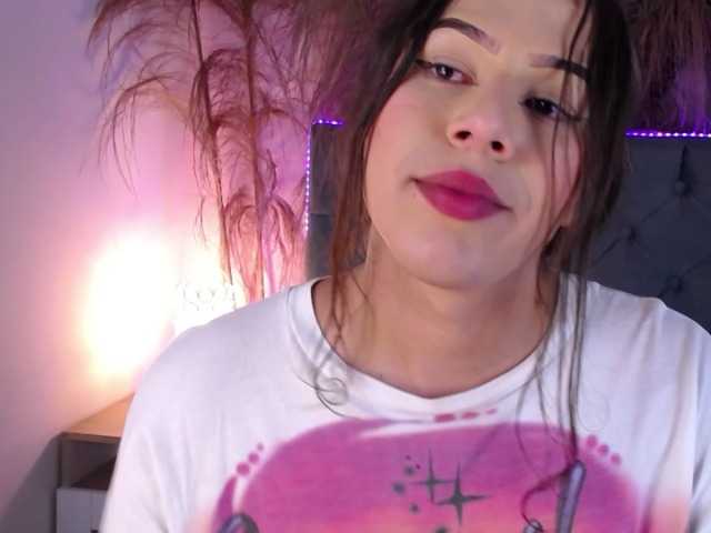 Live sex webcam photo for CANDY-MOONN #276209391