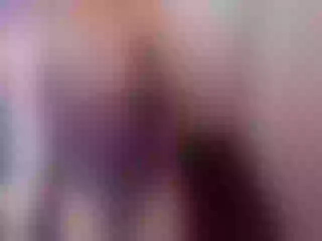 Live sex webcam photo for CandyAriana #273379032