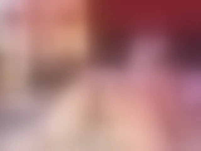 Live sex webcam photo for CandyBigbooty #293251174