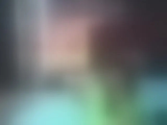 Live sex webcam photo for CandyBigbooty #294023062