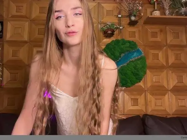 Live sex webcam photo for CandyBoom #290130009