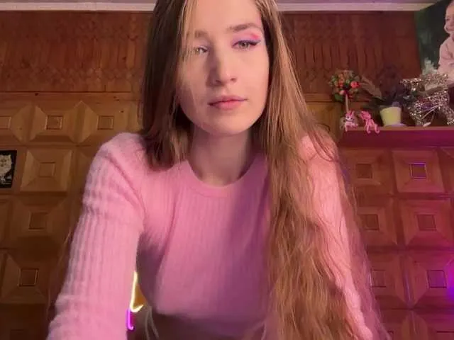 Live sex webcam photo for CandyBoom #290762160