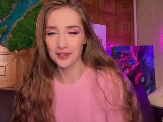 Live sex webcam photo for CandyBoom #290981987