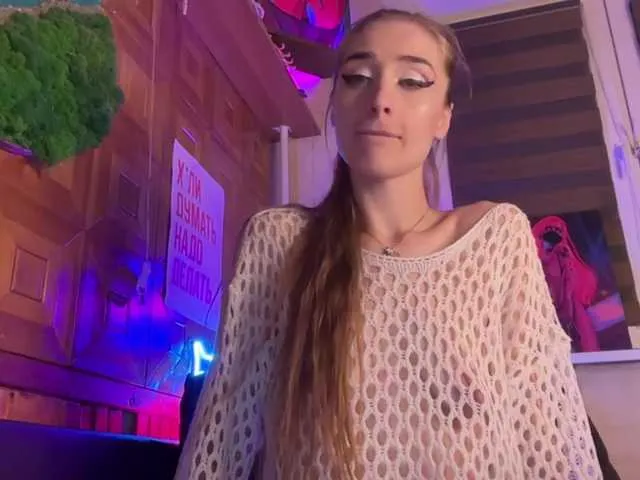 Live sex webcam photo for CandyBoom #291795091