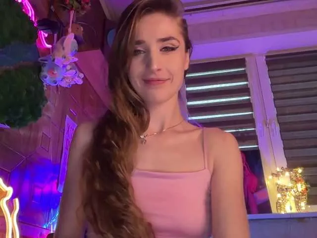 Live sex webcam photo for CandyBoom #292376986