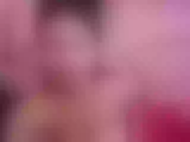 Live sex webcam photo for CandyBron #278168949