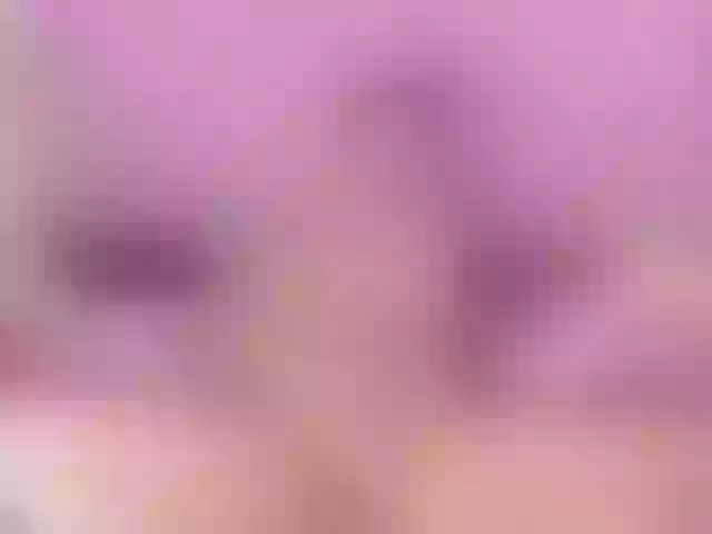 Live sex webcam photo for CandyBron #290918502
