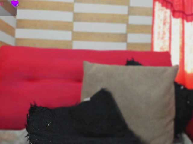 Live sex webcam photo for CandyBrowm #290562297