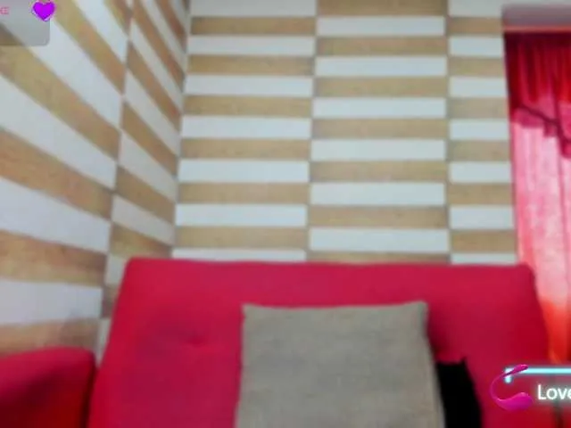 Live sex webcam photo for CandyBrowm #291522248