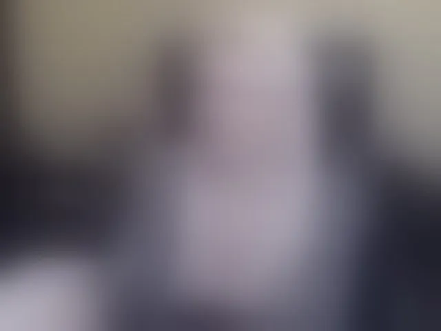 Live sex webcam photo for CandyHellenx #292710560