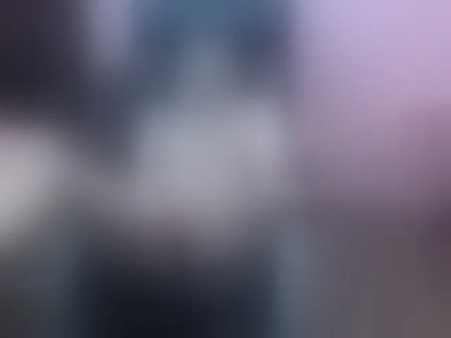 Live sex webcam photo for CandyHellenx #293548555