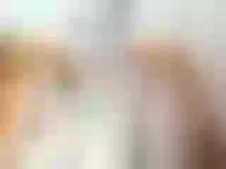 Live sex webcam photo for CandyHoney #179657706