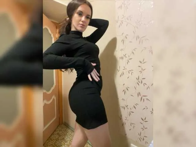 Live sex webcam photo for CandyLav #276771614