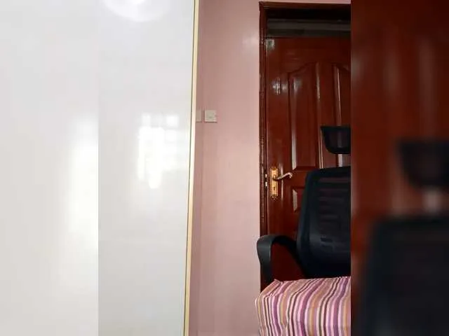 Live sex webcam photo for CandyLove #292167278