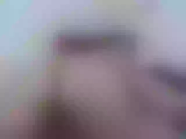 Live sex webcam photo for Candylove1 #272065158