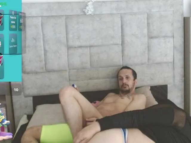 Live sex webcam photo for CandyandJhon #292433810