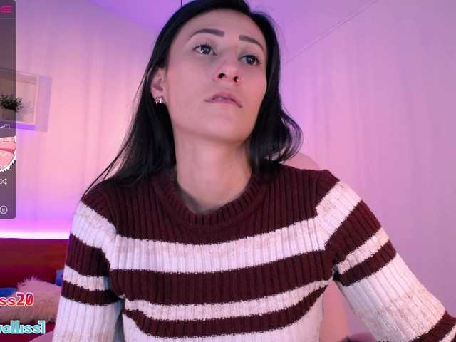 Live sex webcam photo for Candylovee- #273470382
