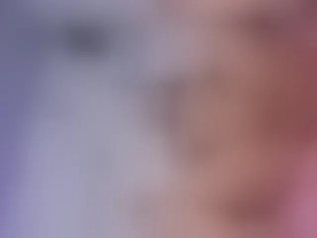 Live sex webcam photo for Candyy-tay1 #293405666