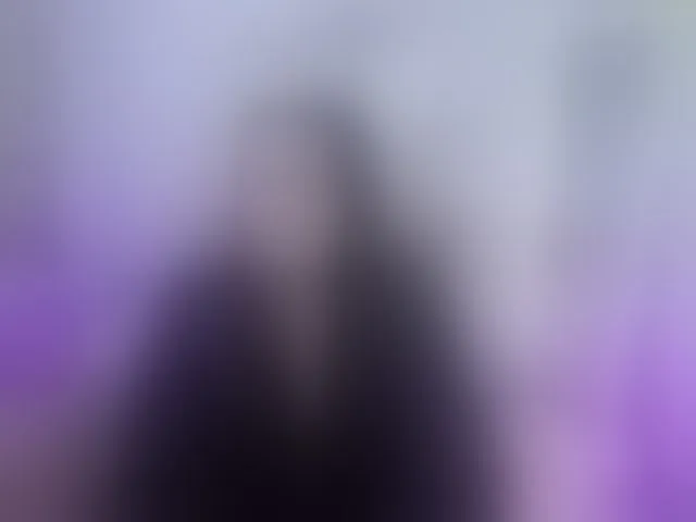 Live sex webcam photo for Candyy-tay1 #293692384