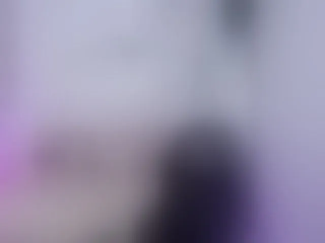 Live sex webcam photo for Candyy-tay1 #293773920