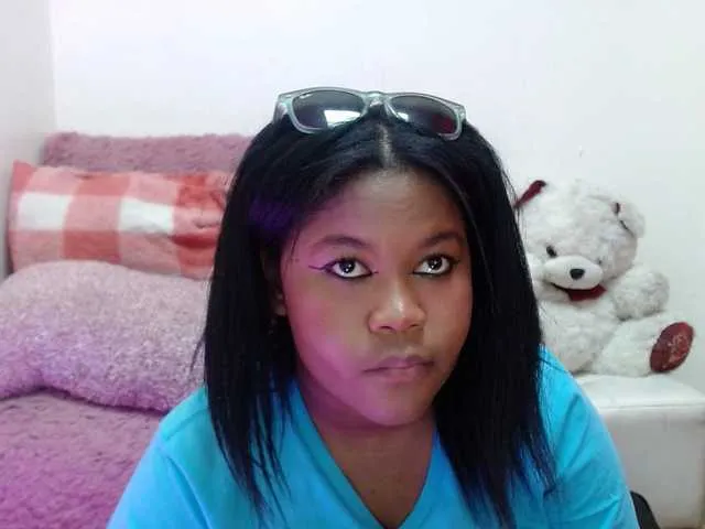 Live sex webcam photo for CannelleX #290468994