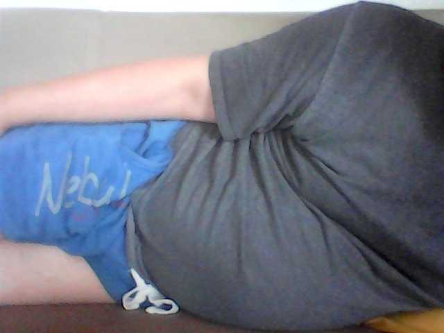 Live sex webcam photo for Cantero14 #273910007