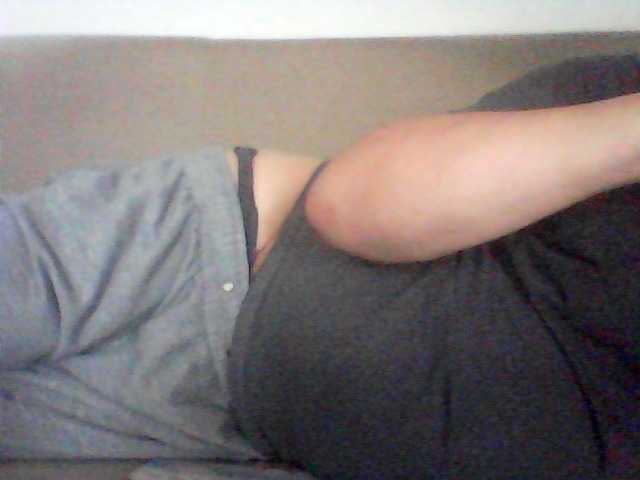 Live sex webcam photo for Cantero14 #275842478