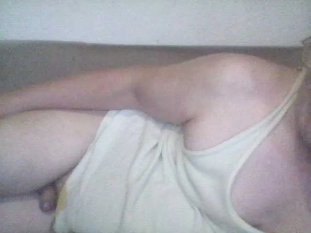 Live sex webcam photo for Cantero14 #292181082