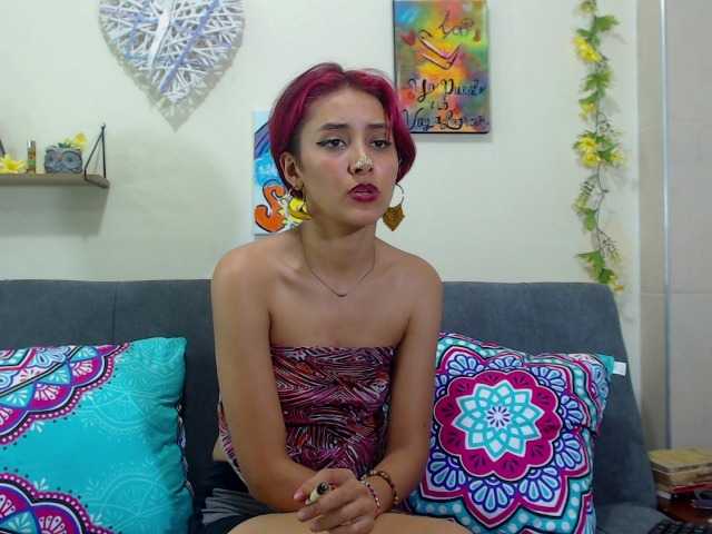 Live sex webcam photo for CaoticaJules #275969847