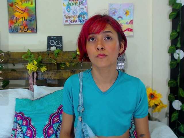 Live sex webcam photo for CaoticaJules #276173183