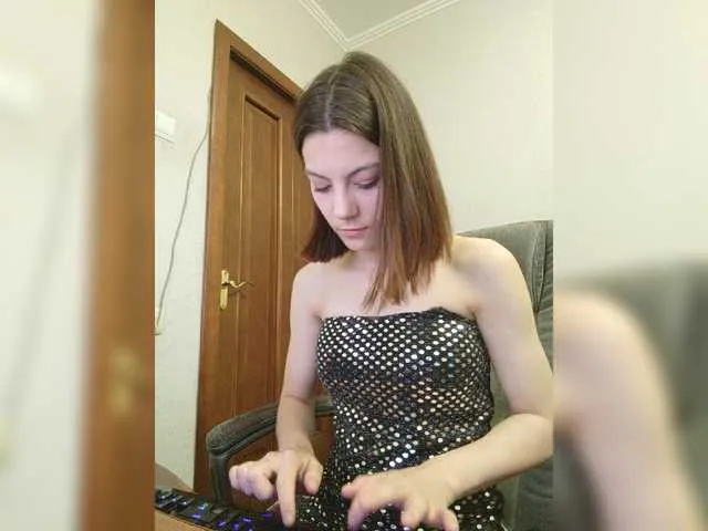 Live sex webcam photo for Caramelkab #273731325