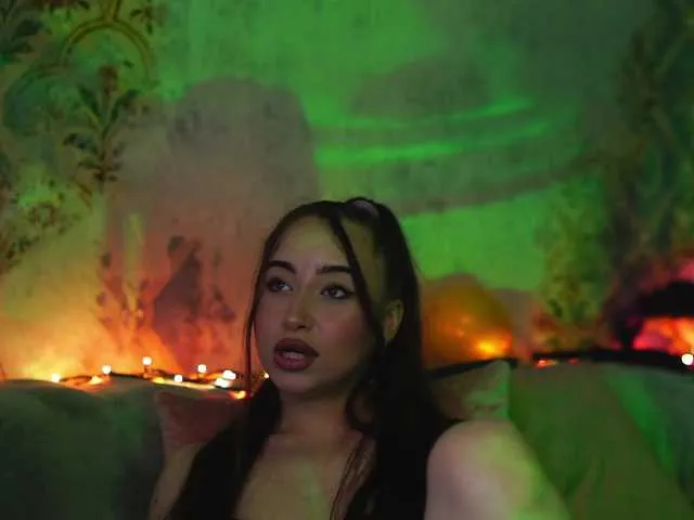 Live sex webcam photo for CarlaGavin #291287373
