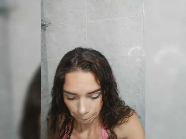 Live sex webcam photo for CarlaHills #276328562