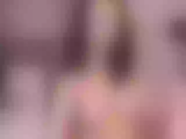 Live sex webcam photo for CarlaReys #291359650