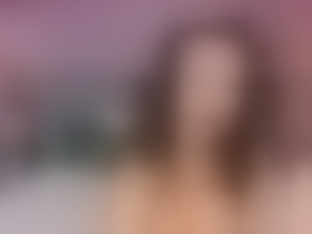 Live sex webcam photo for CarlaReys #294261411